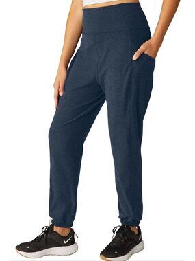 Beyond Yoga Navy City Midi Jogger Pants